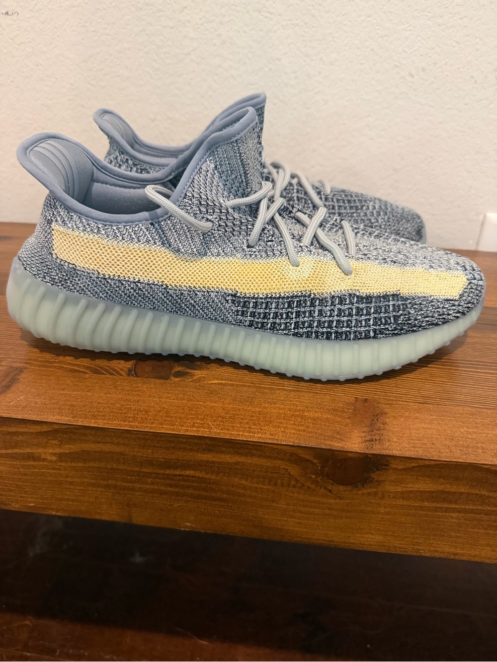 adidas Yeezy boost 350 Ash Blue